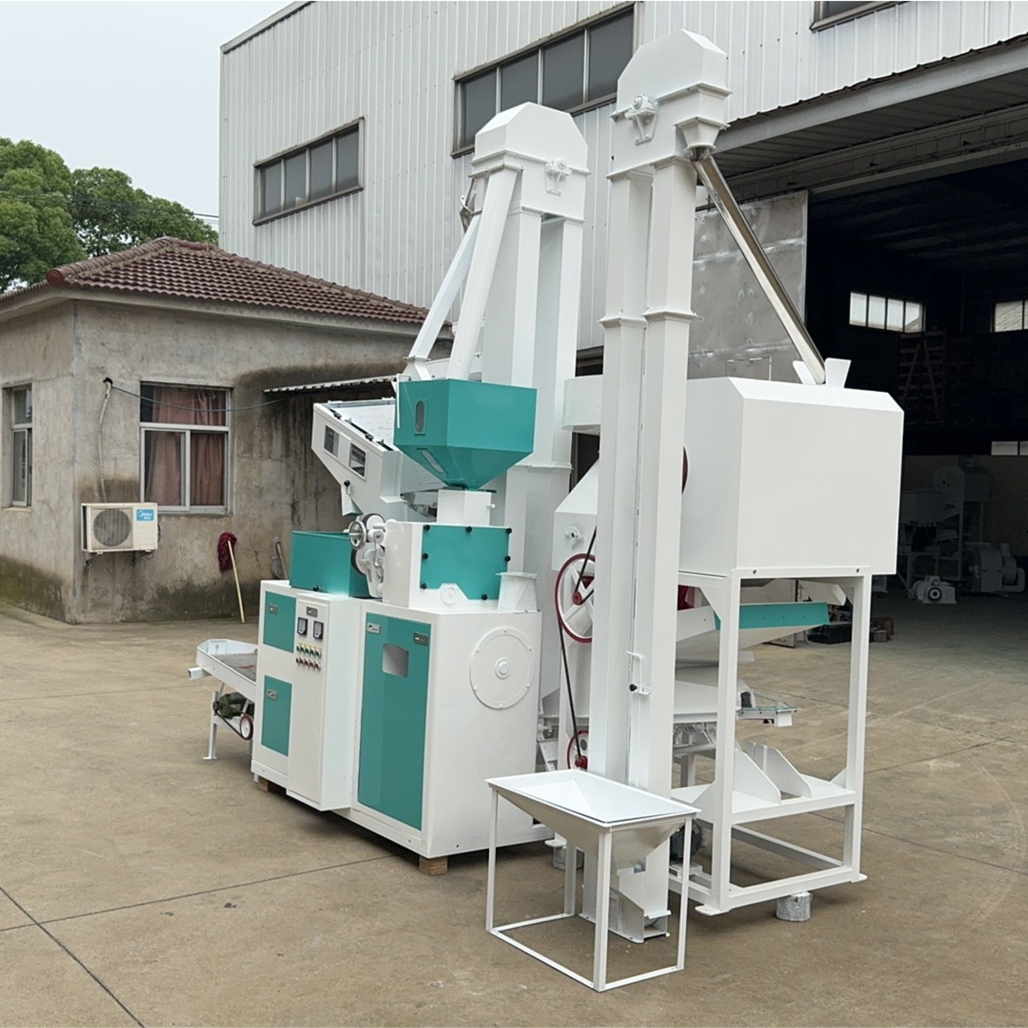 30-Tones Combination Rice Mill (Input 2,000 kg/h; Output 1,200 kg/h)
