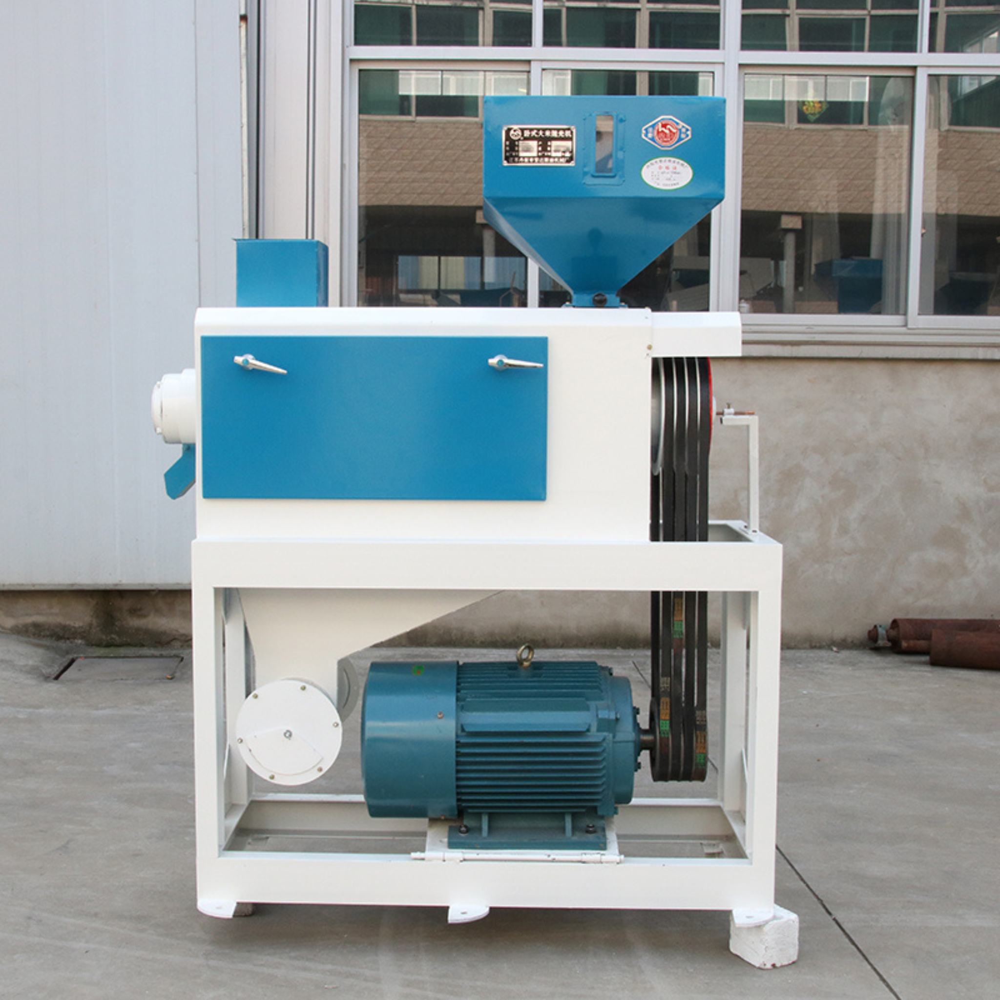 14.5 Water-Mist Rice Polisher (Output 1,000–1,500 kg/h)